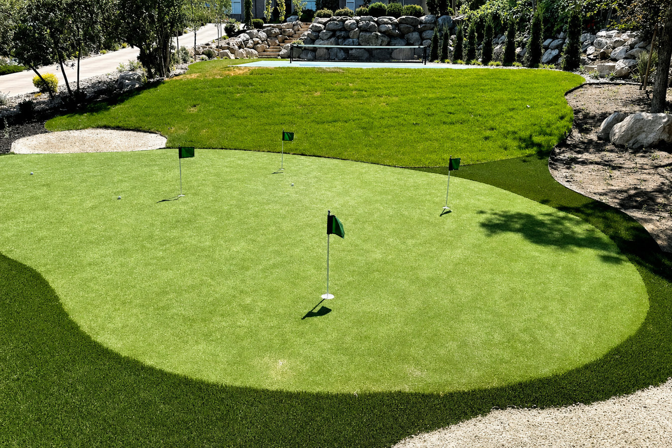 Putting green turf
